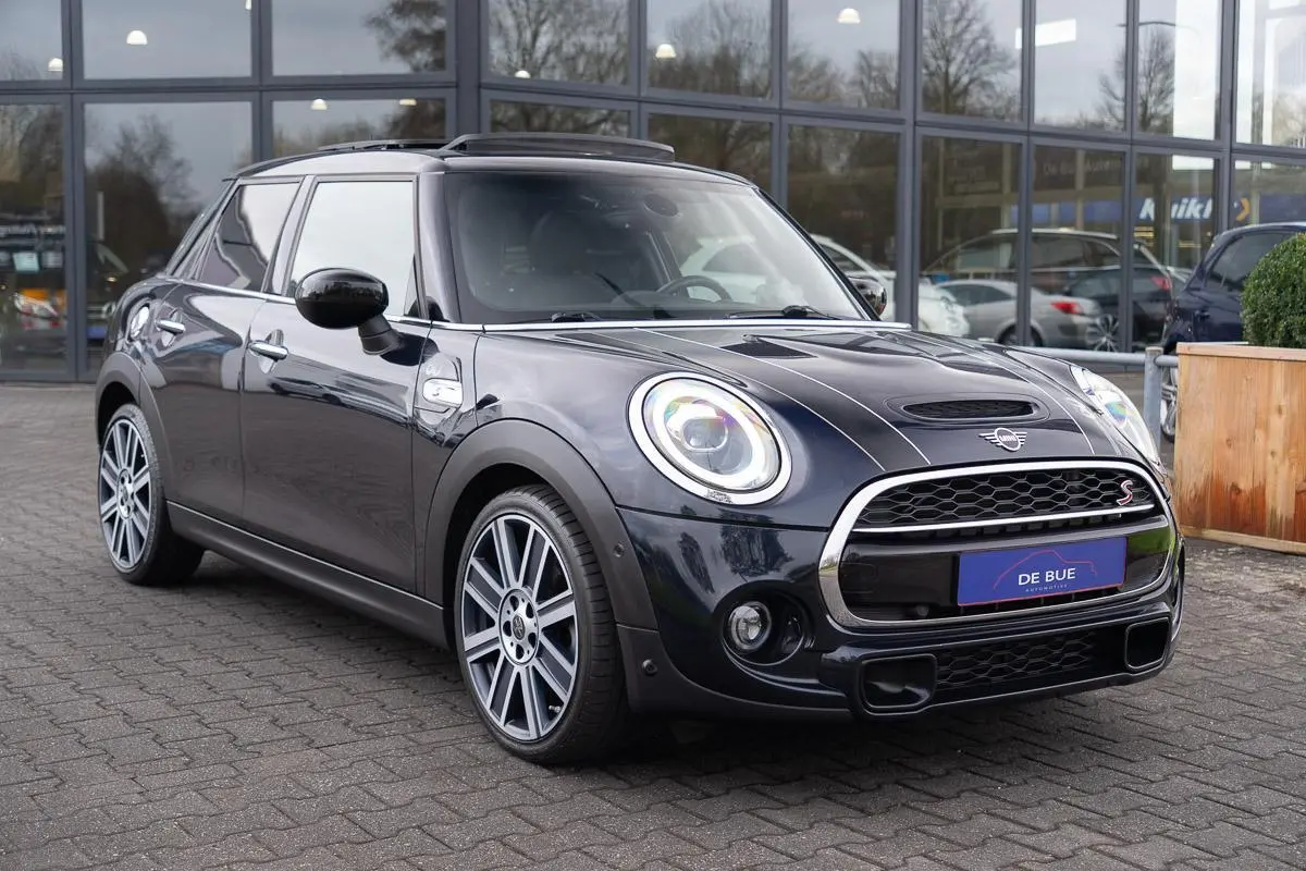 Mini 2.0 S 60 Years | JCW Limited Edition | Org. NL NAP | 1 eig. | 5-deurs | Automaat | Leder Panoramadak | HUD | H&K | Dealer Onderhouden