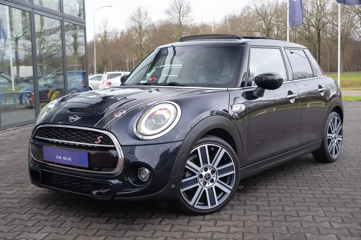 Mini 2.0 S 60 Years | JCW Limited Edition | Org. NL NAP | 1 eig. | 5-deurs | Automaat | Leder Panoramadak | HUD | H&K | Dealer Onderhouden
