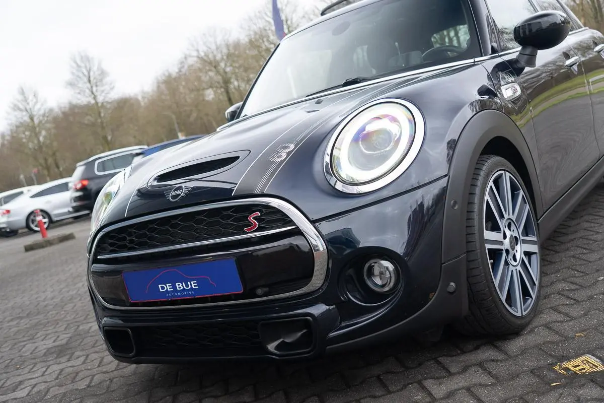 Mini 2.0 S 60 Years | JCW Limited Edition | Org. NL NAP | 1 eig. | 5-deurs | Automaat | Leder Panoramadak | HUD | H&K | Dealer Onderhouden