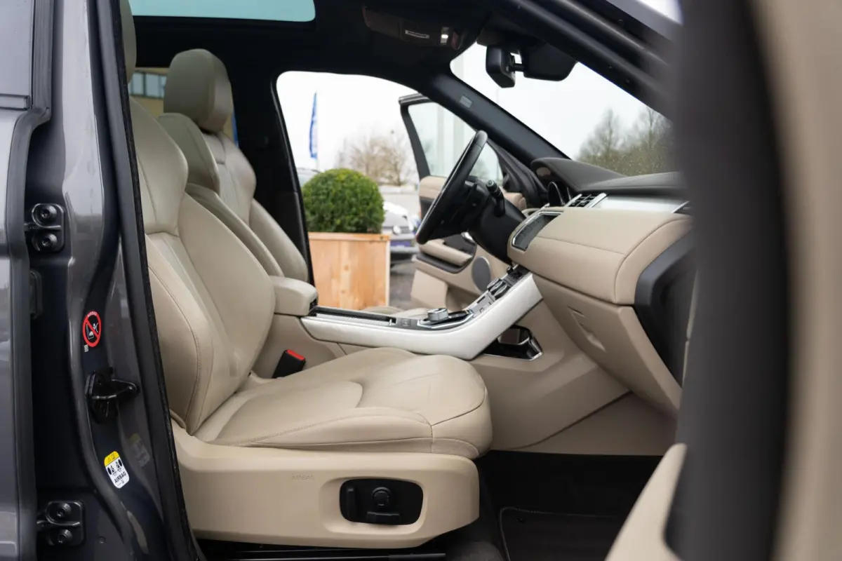 2.0 TD4 180Pk HSE|1ste Eig|Automaat|Bi-Color Leder|Panoramadak|Meridian|Dealer Onderhouden