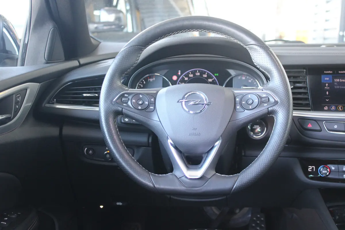 2.0 Turbo Ultimate | Lederen bekleding | LED Matrix | Head-up display | Navigatie | Adaptieve cruise control |