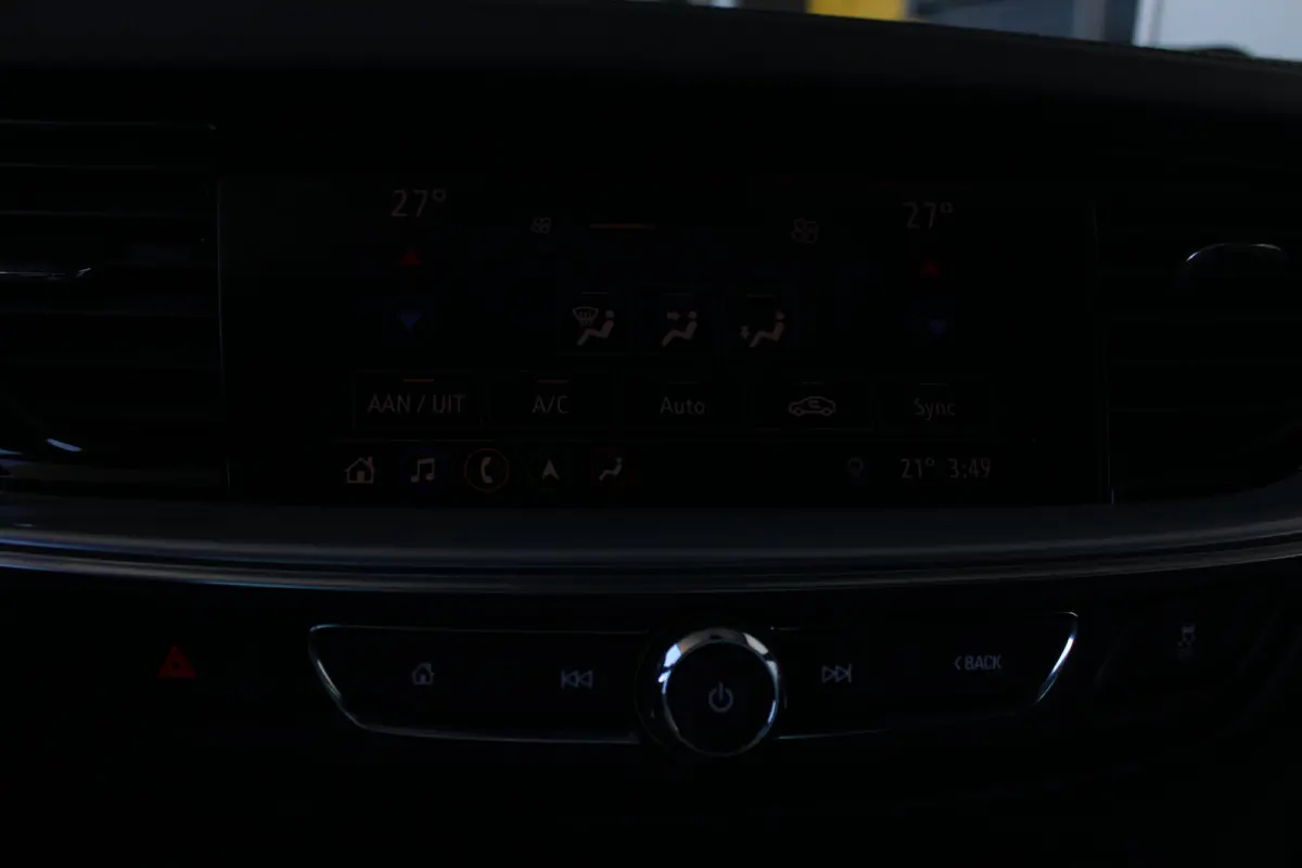 2.0 Turbo Ultimate | Lederen bekleding | LED Matrix | Head-up display | Navigatie | Adaptieve cruise control |
