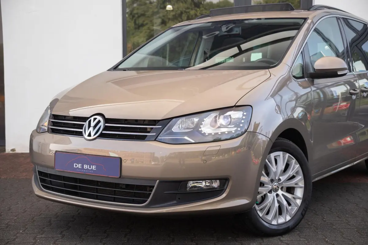 1.4 TSI Highline Touran|2e Eig|Trekhaak|Panoramadak|Stoelverw.|Elek. Schuifdeuren|Bi-Xenon|Dealer Onderhouden