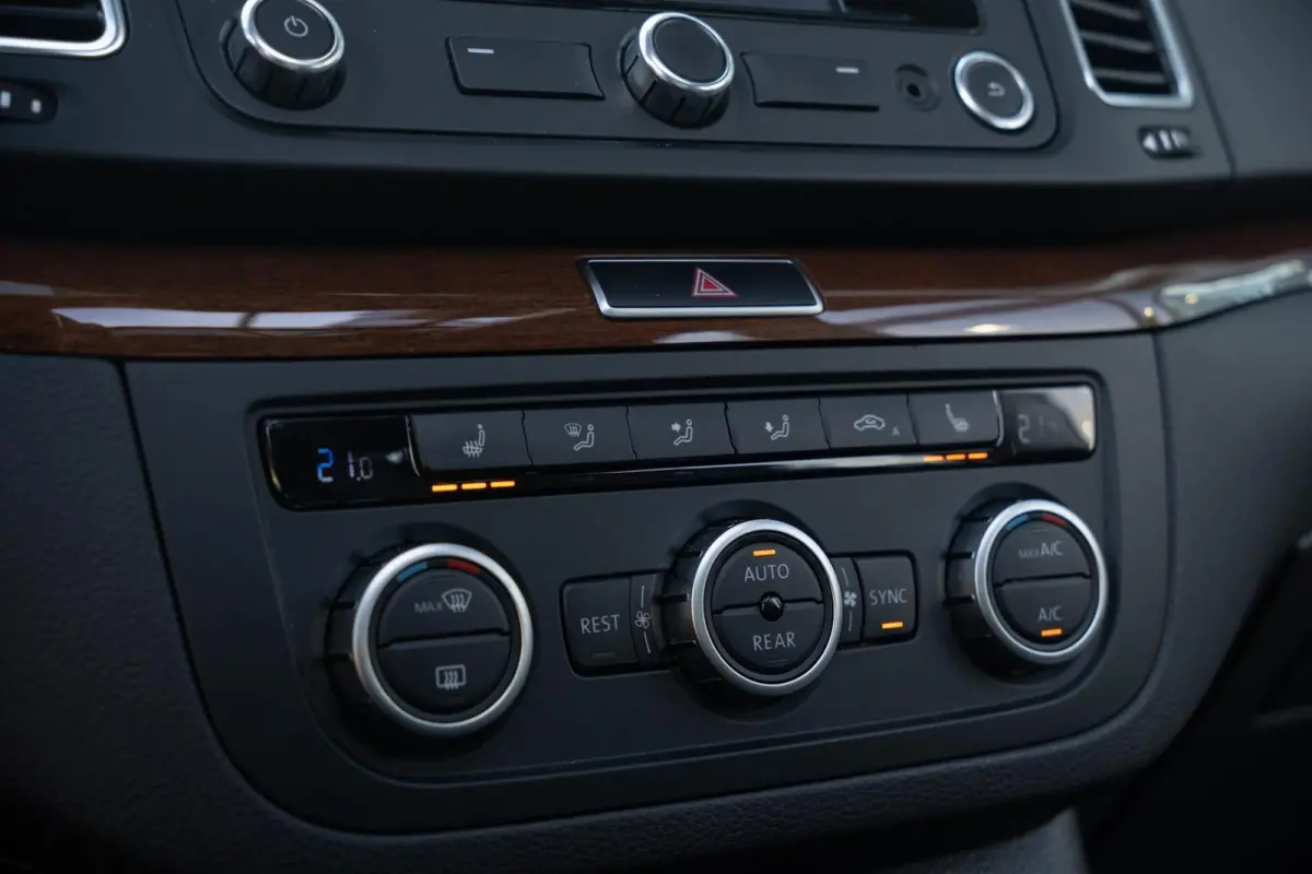 1.4 TSI Highline Touran|2e Eig|Trekhaak|Panoramadak|Stoelverw.|Elek. Schuifdeuren|Bi-Xenon|Dealer Onderhouden