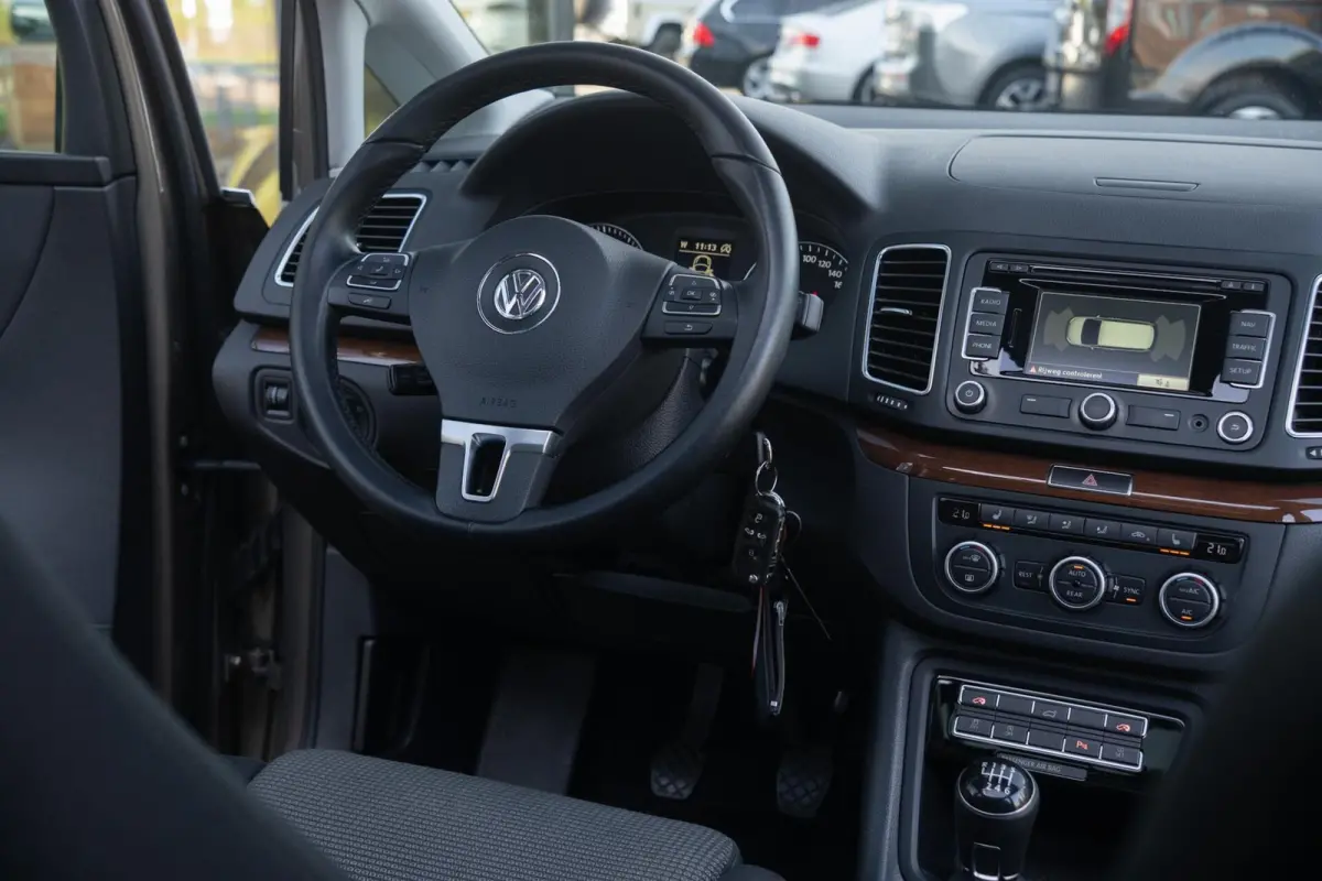 1.4 TSI Highline Touran|2e Eig|Trekhaak|Panoramadak|Stoelverw.|Elek. Schuifdeuren|Bi-Xenon|Dealer Onderhouden