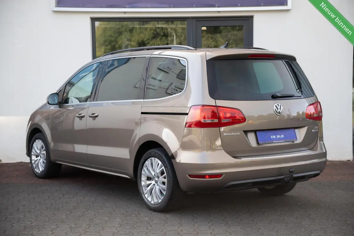1.4 TSI Highline Touran|2e Eig|Trekhaak|Panoramadak|Stoelverw.|Elek. Schuifdeuren|Bi-Xenon|Dealer Onderhouden