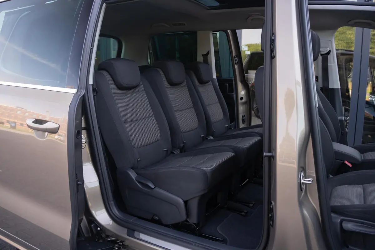 1.4 TSI Highline Touran|2e Eig|Trekhaak|Panoramadak|Stoelverw.|Elek. Schuifdeuren|Bi-Xenon|Dealer Onderhouden