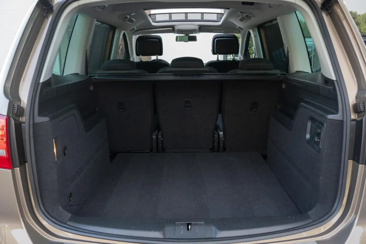 1.4 TSI Highline Touran|2e Eig|Trekhaak|Panoramadak|Stoelverw.|Elek. Schuifdeuren|Bi-Xenon|Dealer Onderhouden