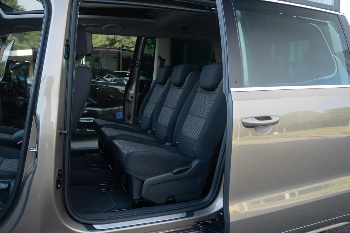 1.4 TSI Highline Touran|2e Eig|Trekhaak|Panoramadak|Stoelverw.|Elek. Schuifdeuren|Bi-Xenon|Dealer Onderhouden