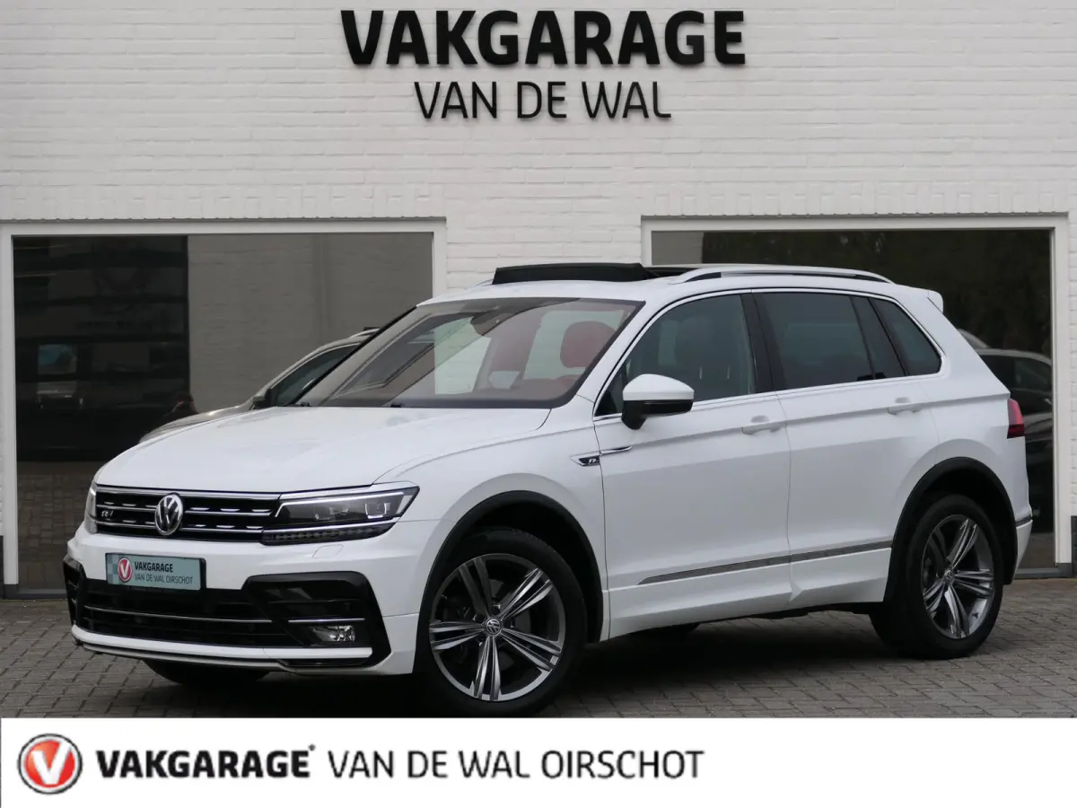 2.0 TSI 4Motion Highline Business R | 3x R-line | Panoramadak | Leder | Memory | Head-up display | Virtual Cockpit | Elektrische achterklep | Dodehoek detectie | ACC | Apple-/Android Carplay
