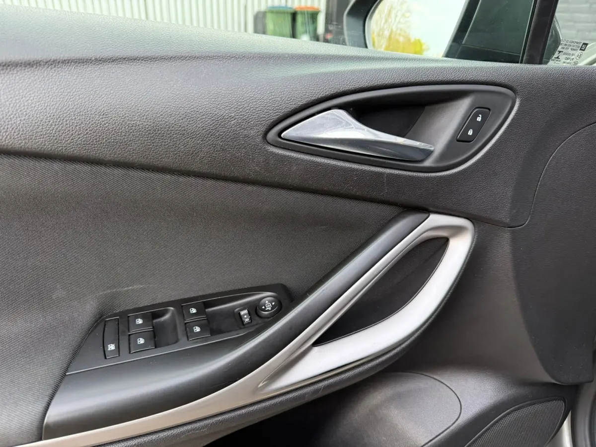 1.0 Business+ CARPLAY|NAVI|PDC|TREKHAAK|AIRCO|NWE APK