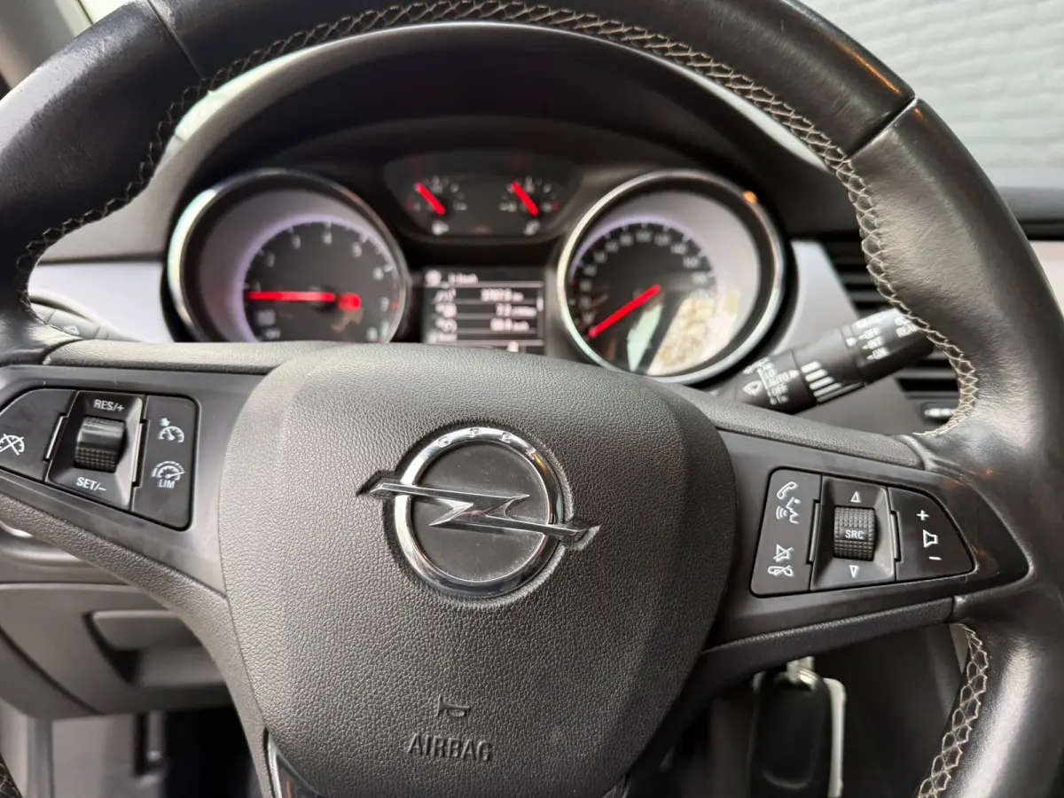1.0 Business+ CARPLAY|NAVI|PDC|TREKHAAK|AIRCO|NWE APK