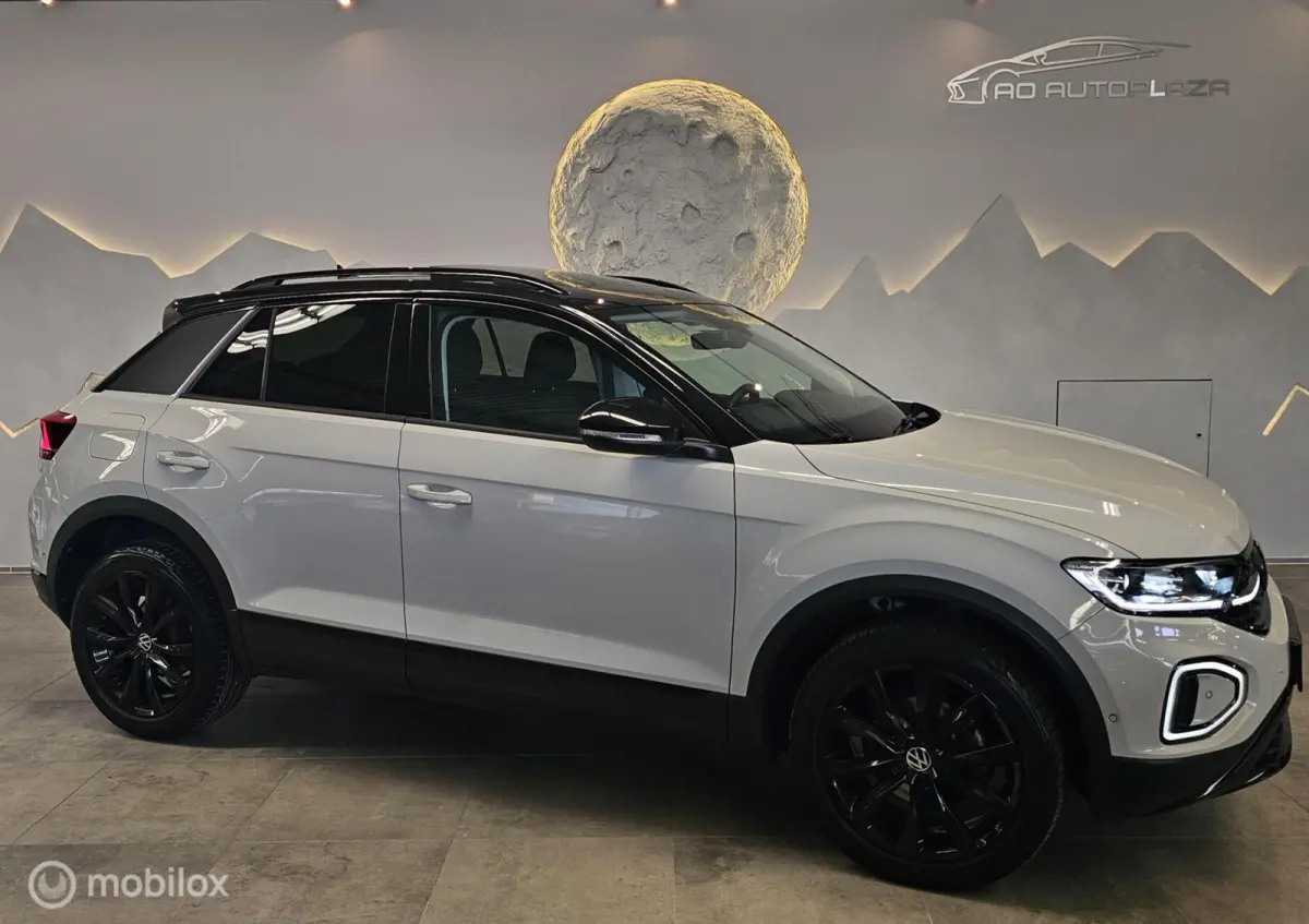 1.5 TSI Style Ascot grey/Panorama/Keyless/IQ Light/Black Style