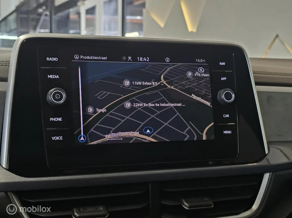 1.5 TSI Style Ascot grey/Panorama/Keyless/IQ Light/Black Style