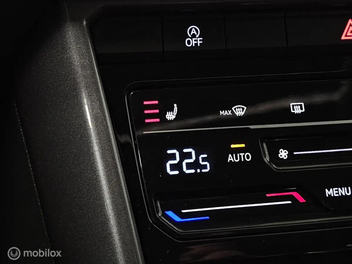 1.5 TSI Style Ascot grey/Panorama/Keyless/IQ Light/Black Style