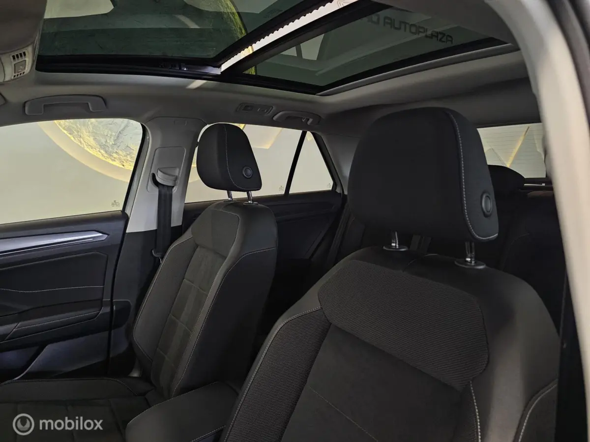 1.5 TSI Style Ascot grey/Panorama/Keyless/IQ Light/Black Style