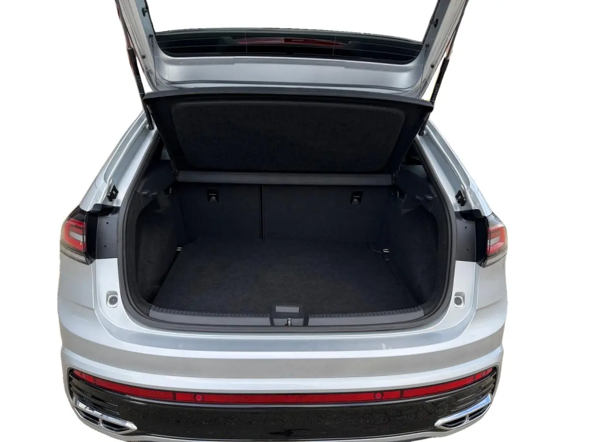 1.0 TSI R-Line Edition | Virtual Cockpit | Parkeersensoren | Apple/Android Carplay | AUTOMAAT | Climate Control |