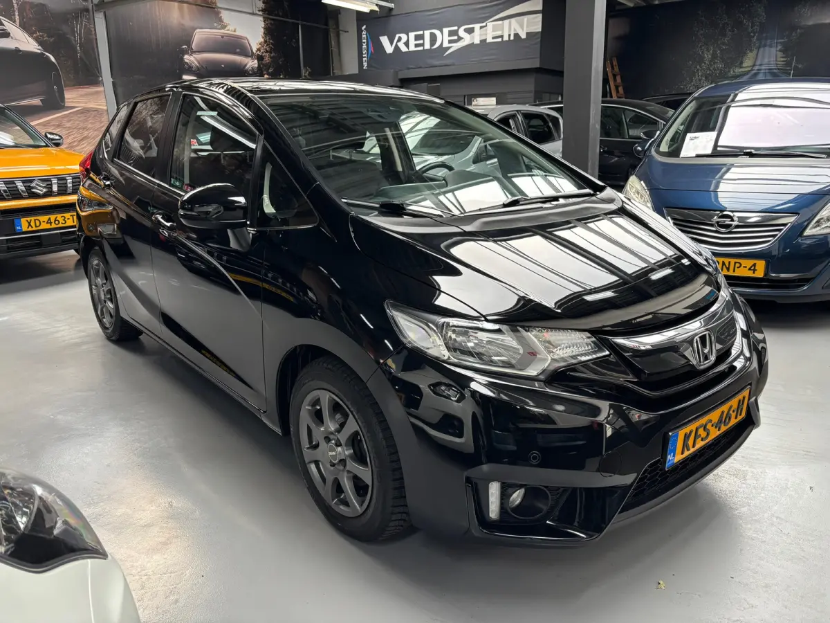 1.3 i-VTEC Elegance / Camera / Navi / Stoelverwarming