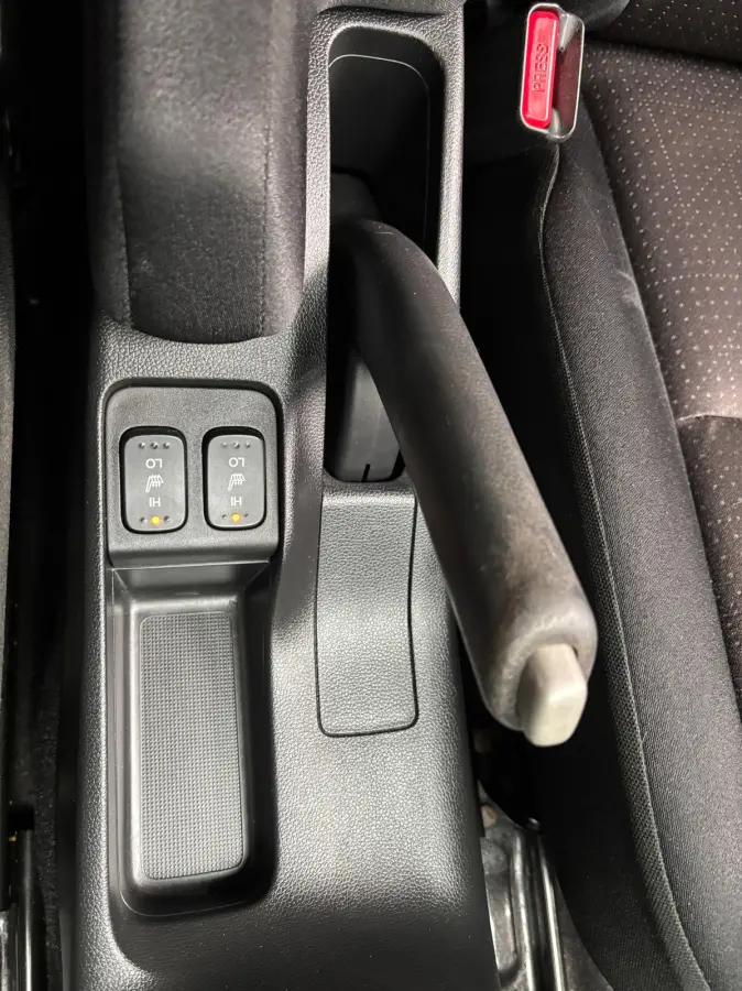 1.3 i-VTEC Elegance / Camera / Navi / Stoelverwarming