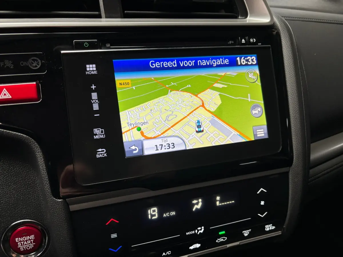1.3 i-VTEC Elegance / Camera / Navi / Stoelverwarming