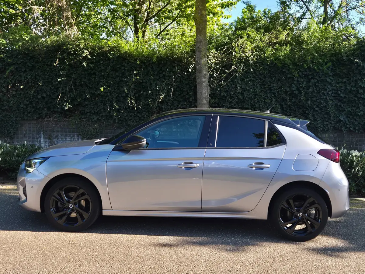 1.2 GS Line 1e-Eigenaar BTW afwijkende dakkleur CarPlay Camera NAP Facelift
