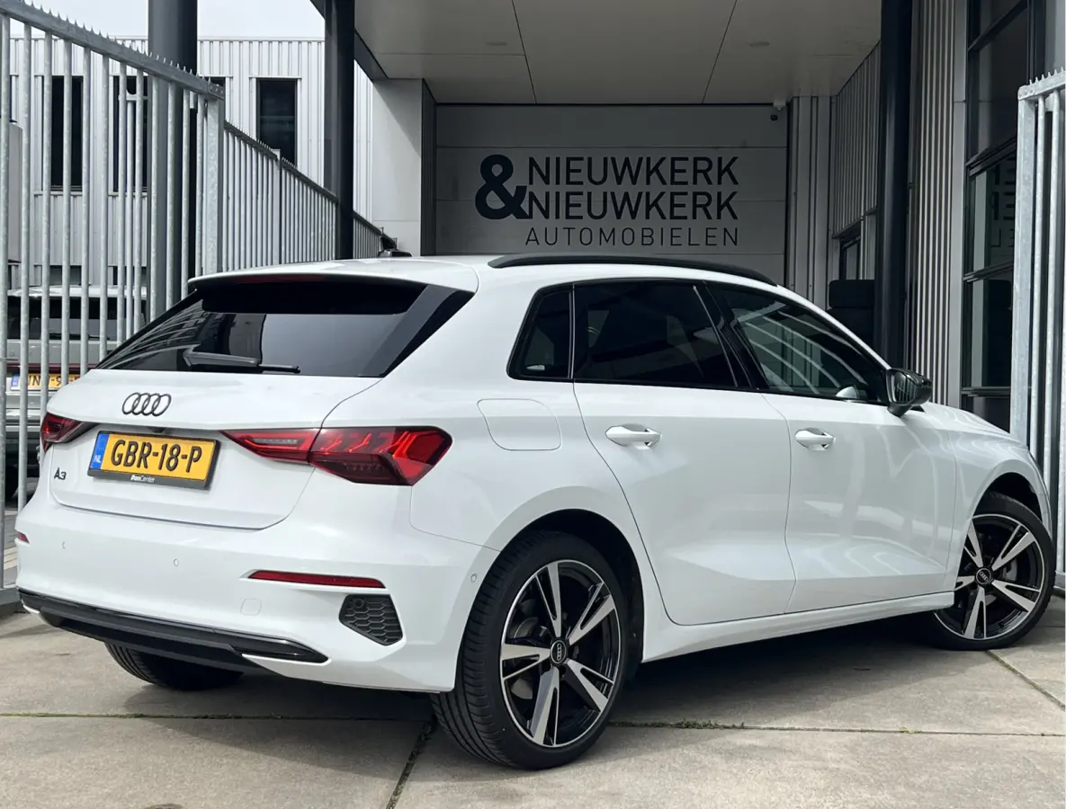 40 TFSI e Advanced Edition Hybrid | LEDER | TREKHAAK | CAMERA | CARPLAY/ANDROID | NAVI | PDC V+A | LMV 18'' | ADAPTIVE CRUISE CONTROL | CLIMATE CONTROL | STOELVERWARMING | VIRTUAL COCKPIT | 