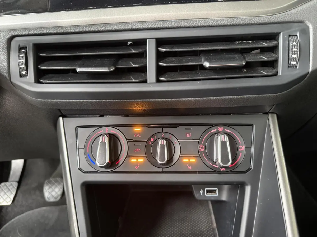 1.0 Comfortline |Stoel verw|Airco|17'' Set|