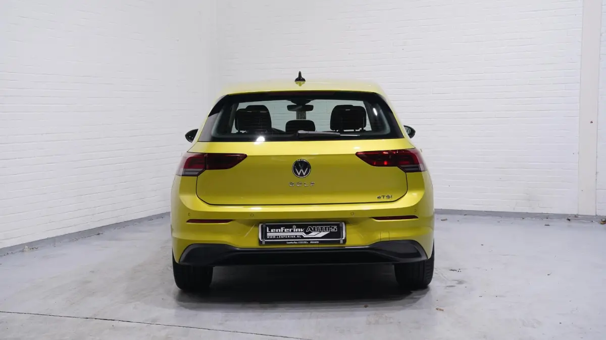 1.5 eTSI Life Business NAP 1e Eig. Stoel-en stuurverwarming Memory Apple Carplay PDC v+a