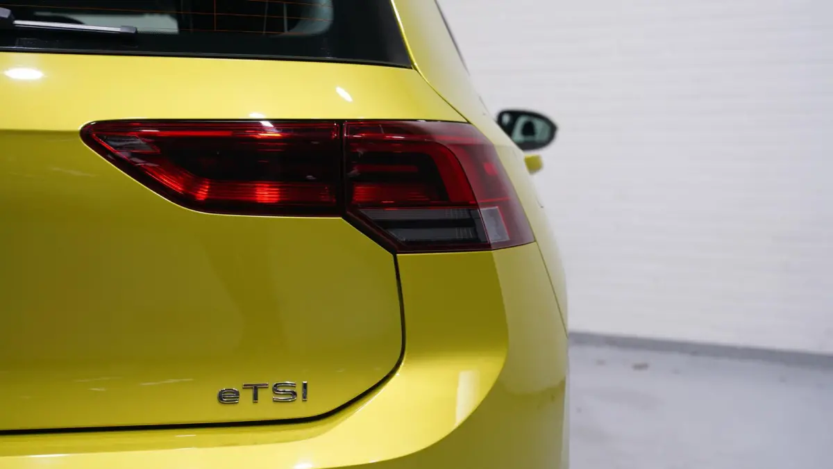 1.5 eTSI Life Business NAP 1e Eig. Stoel-en stuurverwarming Memory Apple Carplay PDC v+a