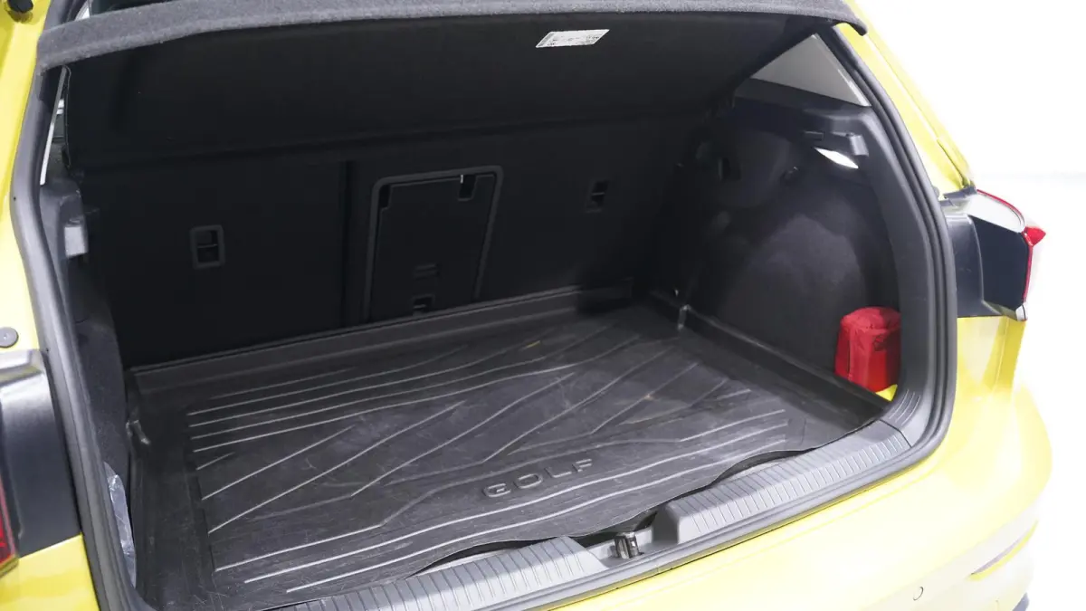 1.5 eTSI Life Business NAP 1e Eig. Stoel-en stuurverwarming Memory Apple Carplay PDC v+a
