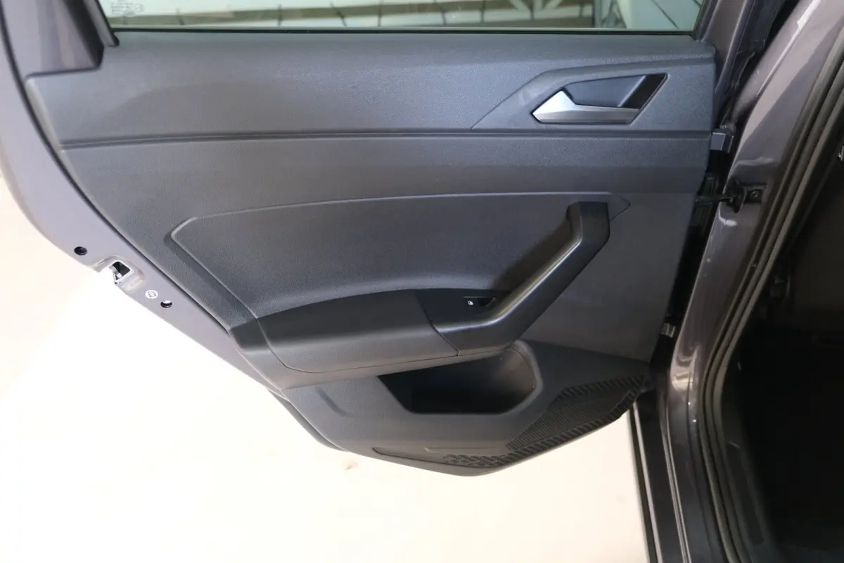 1.0 TSI Life - N.A.P. Airco, Cruise, PDC, Carplay, Virtual Display.