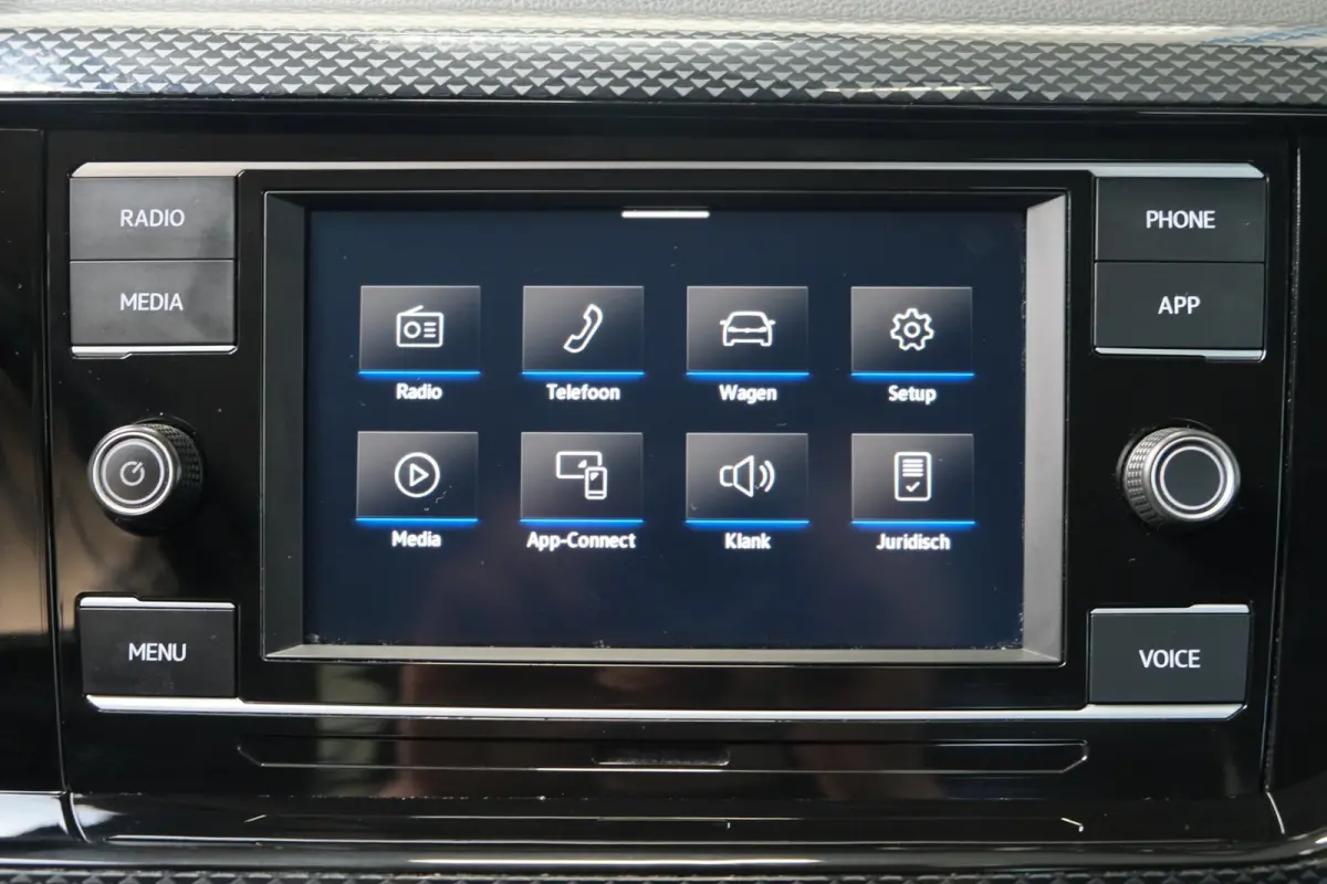 1.0 TSI Life - N.A.P. Airco, Cruise, PDC, Carplay, Virtual Display.