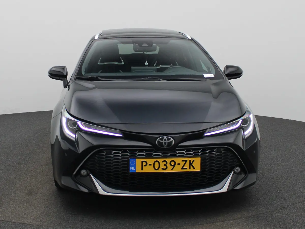 2.0 Hybrid Business GR-Sport 184PK AUTOMAAT | Panoramadak | Half-Leder | Navigatie | Camera