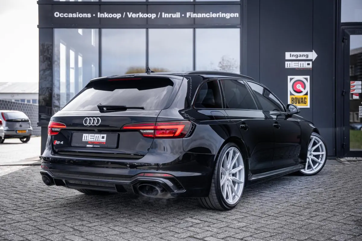 2.9 TFSI RS 4 Quattro*KERAMISCH*CARBON*600PK*