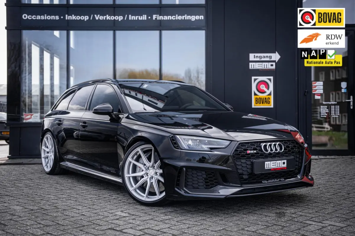 2.9 TFSI RS 4 Quattro*KERAMISCH*CARBON*600PK*