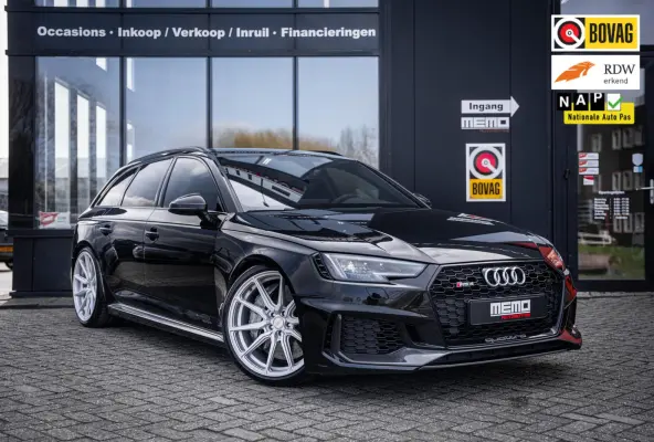 2.9 TFSI RS 4 Quattro*KERAMISCH*CARBON*600PK*