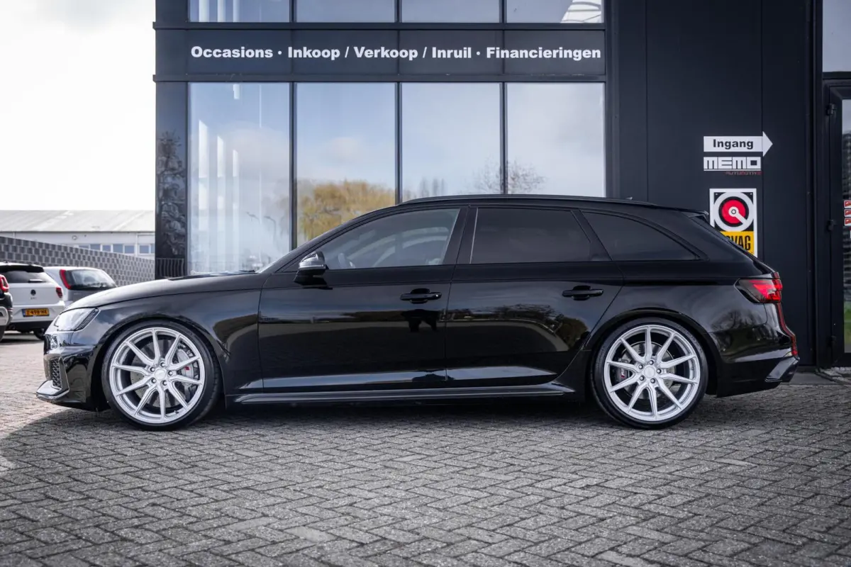 2.9 TFSI RS 4 Quattro*KERAMISCH*CARBON*600PK*