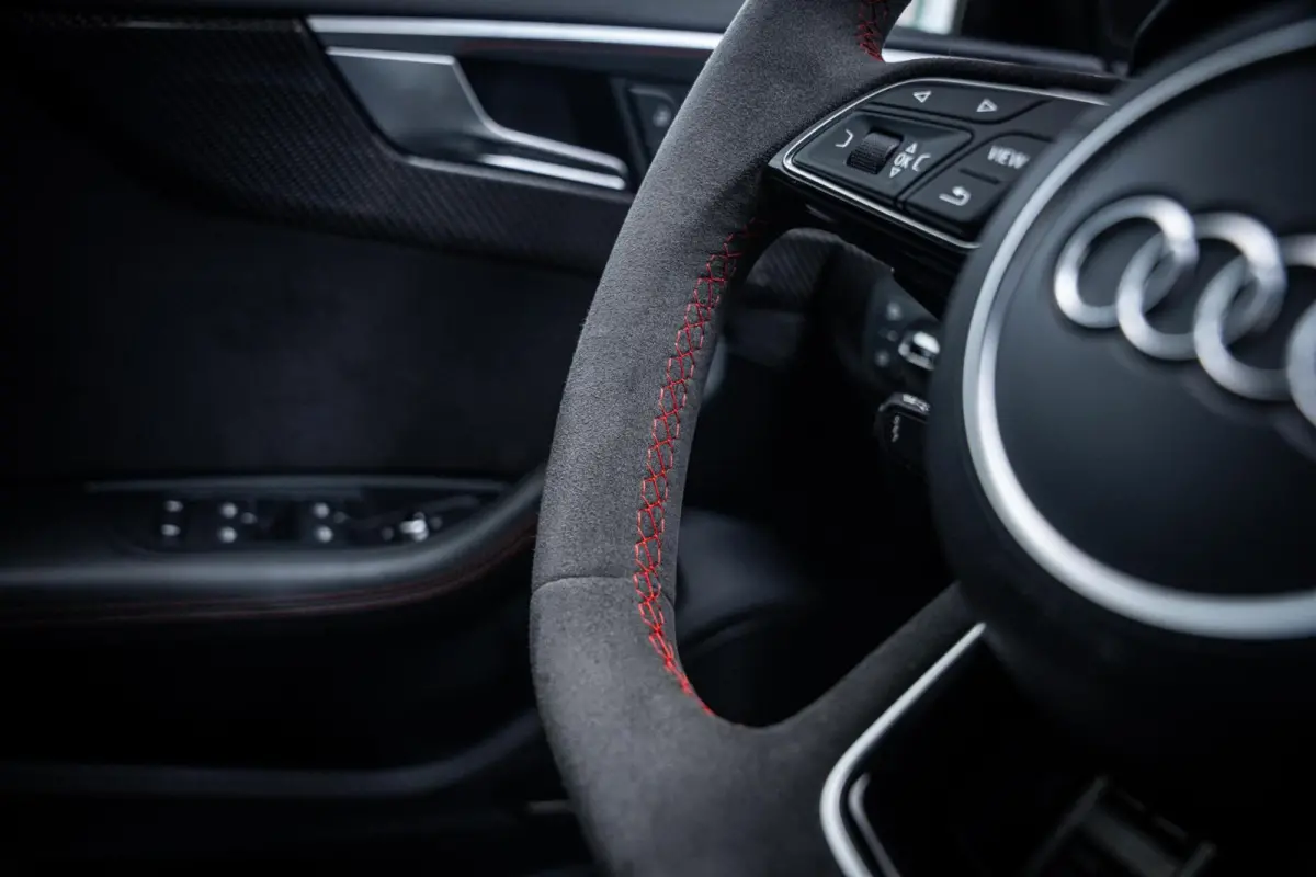 2.9 TFSI RS 4 Quattro*KERAMISCH*CARBON*600PK*