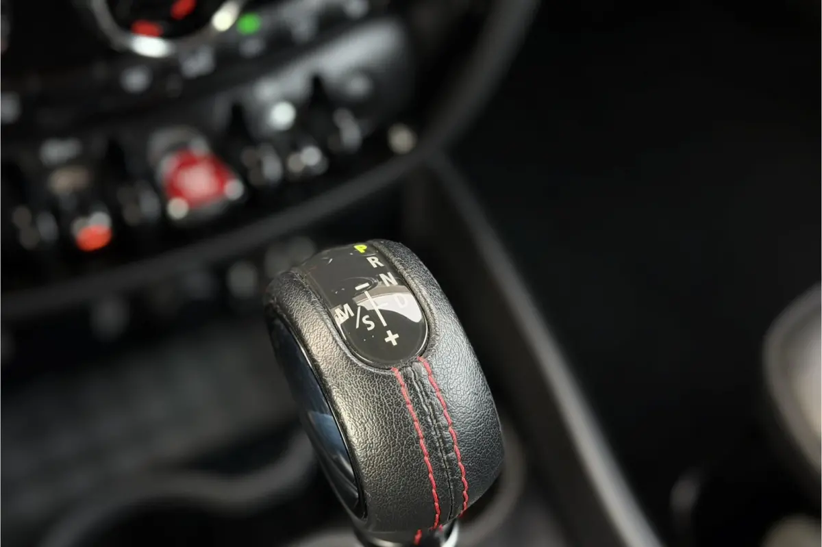 Mini 2.0 Cooper S Chili | Sportleder | Harman Kardon | Comfort Access | LED