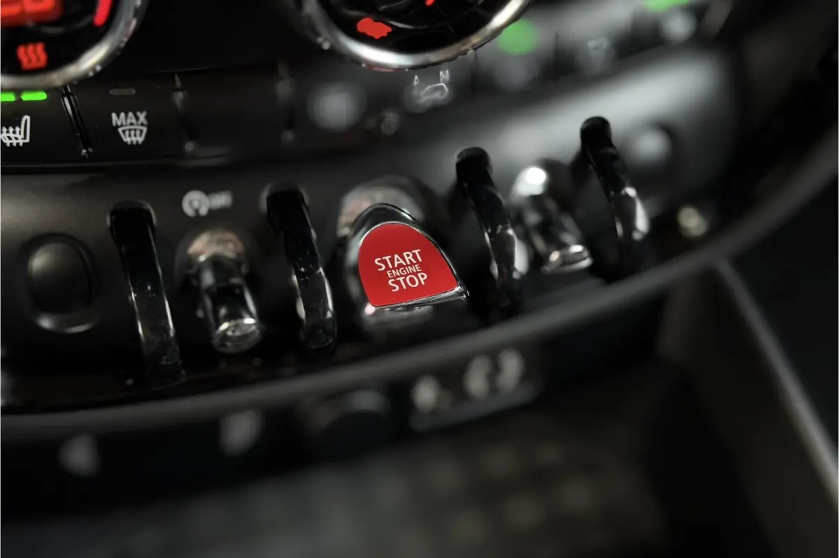 Mini 2.0 Cooper S Chili | Sportleder | Harman Kardon | Comfort Access | LED