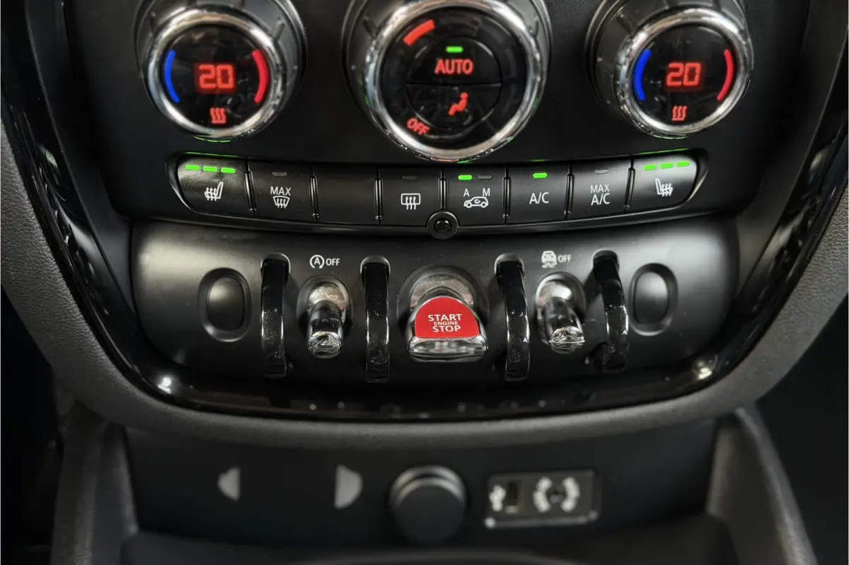 Mini 2.0 Cooper S Chili | Sportleder | Harman Kardon | Comfort Access | LED