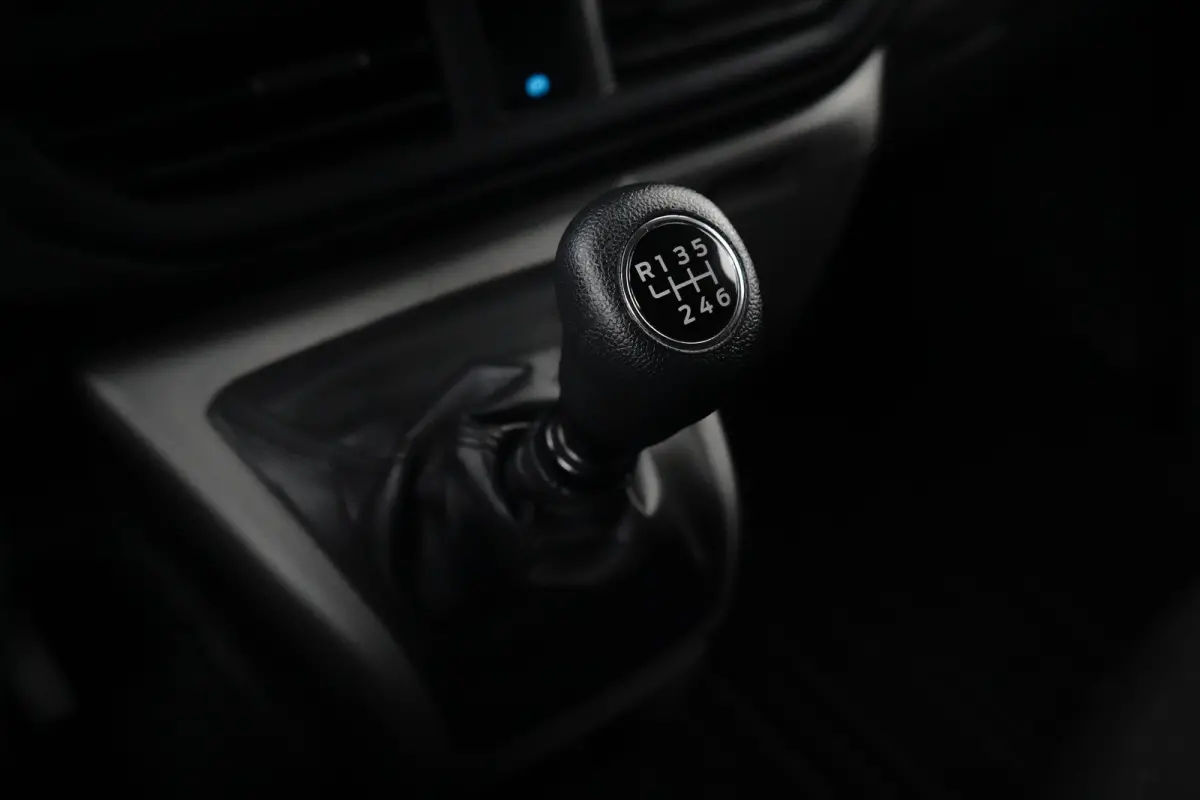 280 2.0 TDCI L1H1 Trend | 2 zitplaatsen rechtsvoor | Achteruitrijcamera | Cruise control