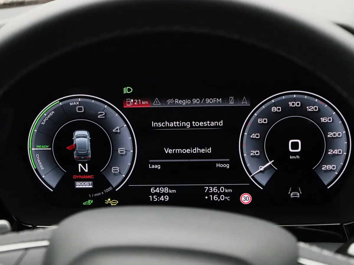 40 TFSI e Advanced edition l Adaptive cruise control l Climate control l Navigatie l Achteruitrijcamera l Dodehoekdetectie l Stoelverwarming l Apple Carplay / Android Auto l Ledkoplampen l L