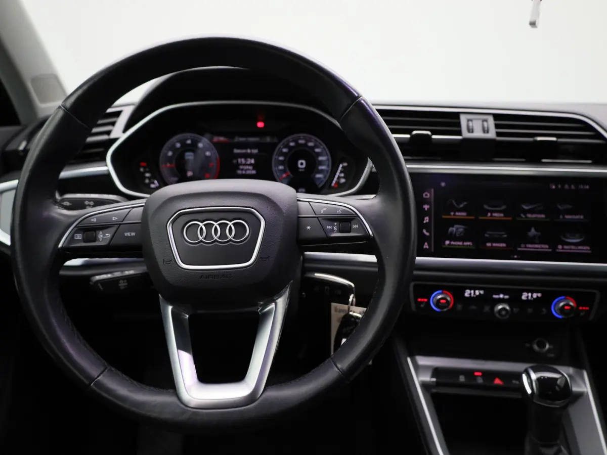 35 TFSI S tronic Advanced Edition 150 PK | Automaat | Leder interieur | Navigatie | Camera | Stoelverwarming | Cruise Control | Lichtmetalen velgen | LED |