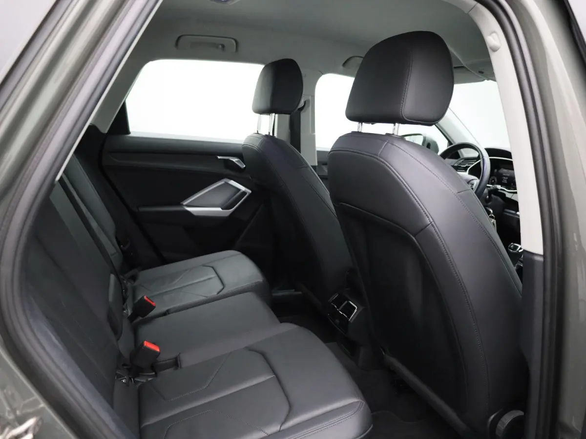 35 TFSI S tronic Advanced Edition 150 PK | Automaat | Leder interieur | Navigatie | Camera | Stoelverwarming | Cruise Control | Lichtmetalen velgen | LED |