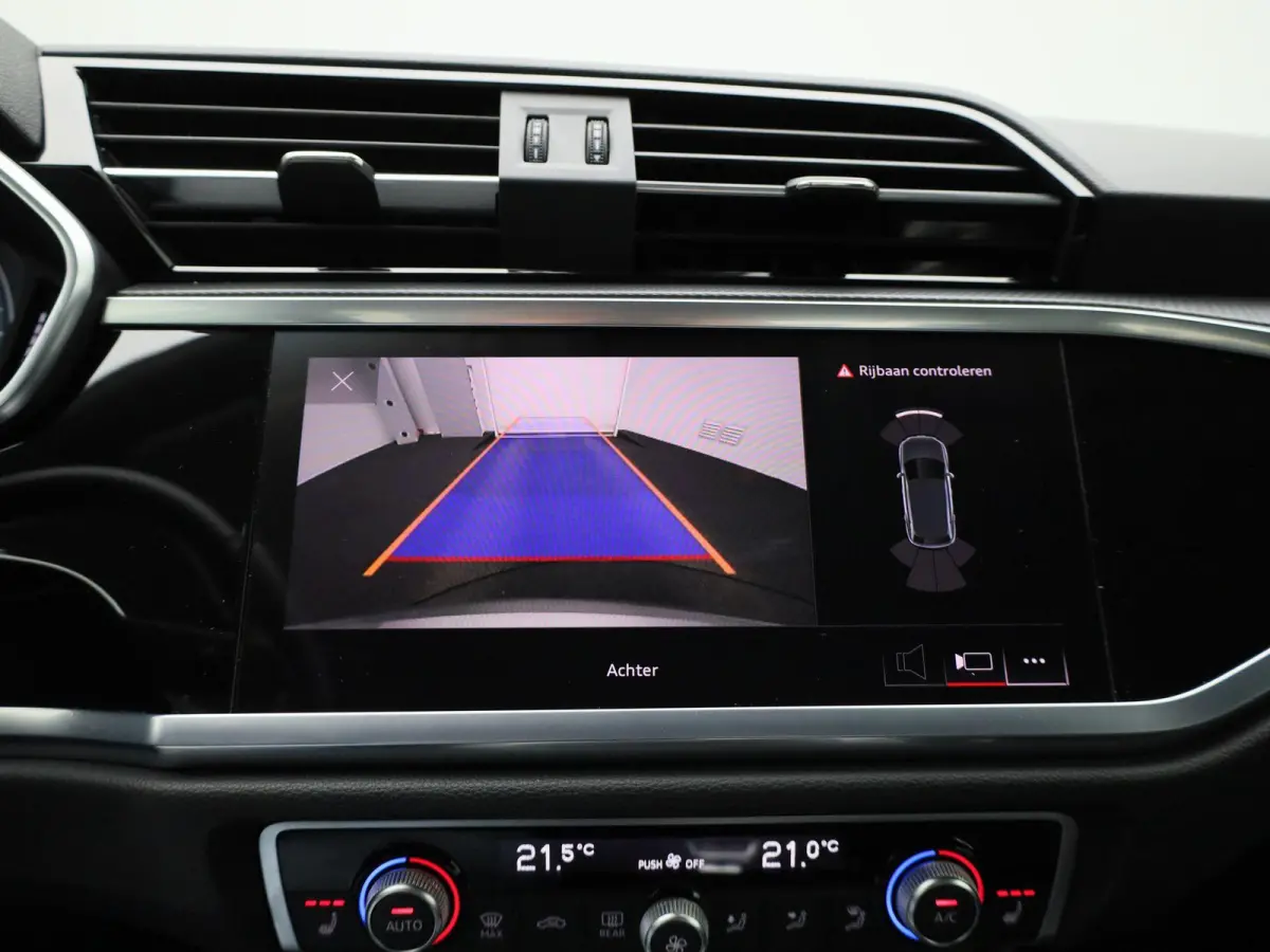 35 TFSI S tronic Advanced Edition 150 PK | Automaat | Leder interieur | Navigatie | Camera | Stoelverwarming | Cruise Control | Lichtmetalen velgen | LED |