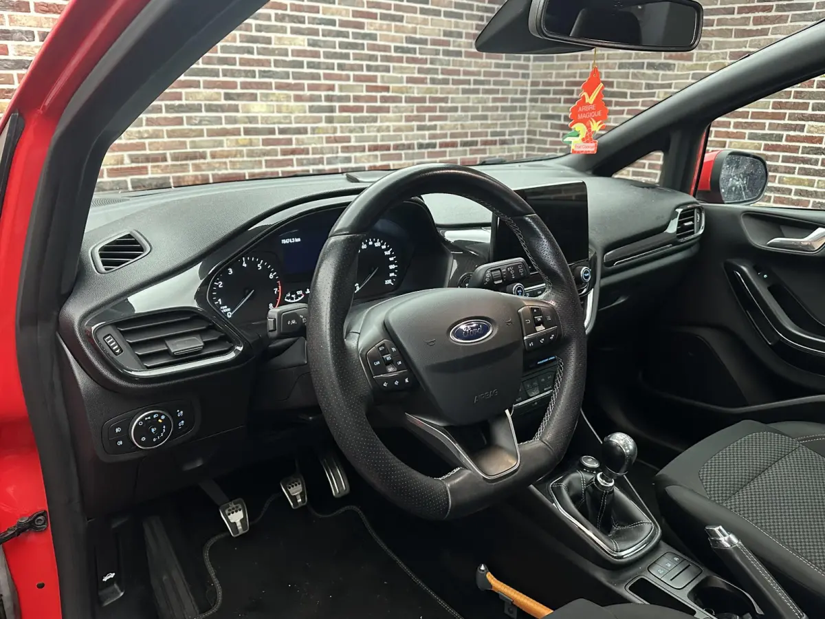 1.0 EcoBoost ST-Line Navi DAB Cruise 17 Inch