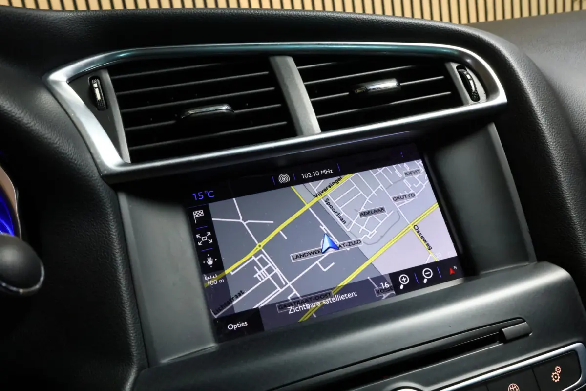 1.2 PureTech Business AVM NAVI SLECHTS 27000KM CRUISE CLIMA PDC '16