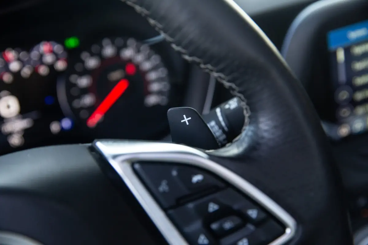 6.2 V8 Touring , BOSE, Stoelverwarming/ventilatie, Camera, CarPlay, Stuurverwarming