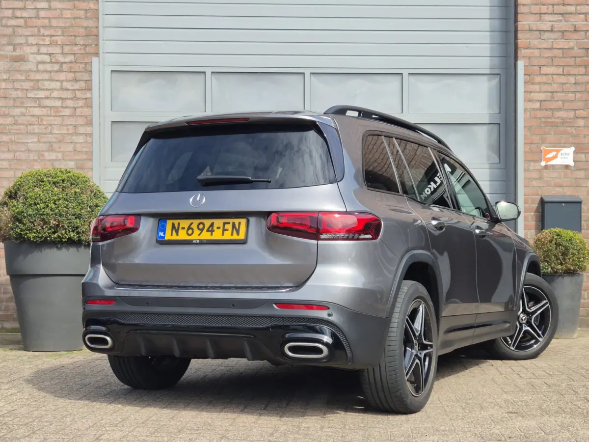 180 Business Solution AMG In absolute nieuwstaat.
